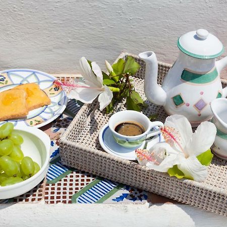 サンタ・マリーナ・サリーナ Note Di Salina Bed & Breakfast エクステリア 写真